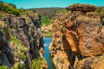 Schilderijen op glas Bridge over the canyon at the Bourke's Luck potholes in the Blyde river, Mpumalanga, South Africa © Guilherme