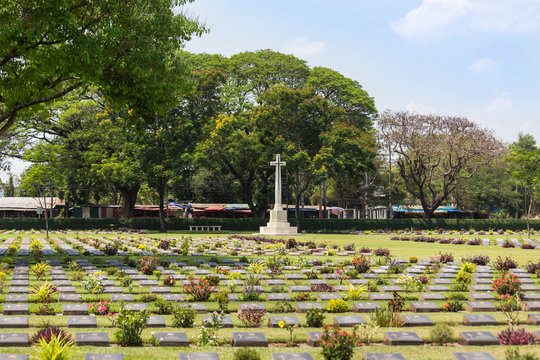 public war cemetery (Don - Rak war cemetery) historical monuments of allied prisoners of the world war II in Kanchanaburi Thailand
