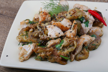 Stir-fry chicken with eggplant