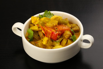 Curry chicken