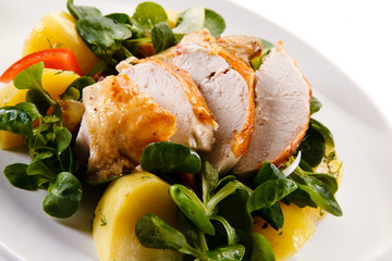 Roast chicken with potatoes