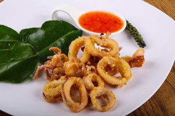 Fried squid rings