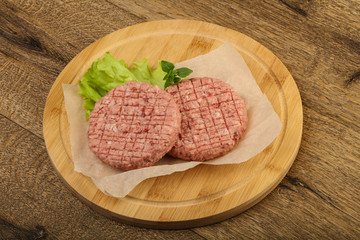 Raw burger cutlet