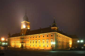 Fototapeta na wymiar Castle square in Warsaw. Poland 