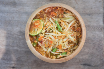 Green Papaya Salad (Som tum Thai)