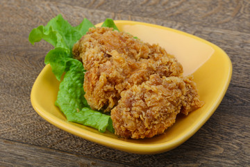 Crispy chicken wings