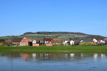 Fototapeta na wymiar Pegestorf an der Weser