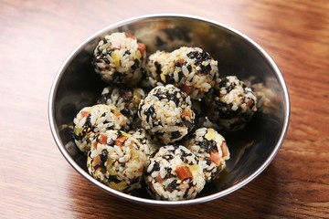 jumukbab riceball a.k.a Onigiri, 주먹밥