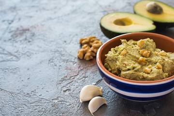 Avocado and walnut pesto ingredients