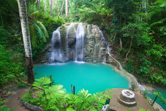 Fototapeta wodospad wyspy Siquijor. Filipiny