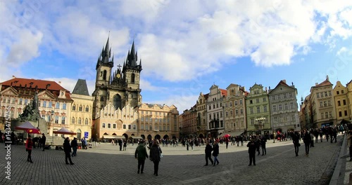 Old Town Square and Tyn Church, Prague, Czech Republic загрузить