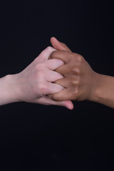 Ajuste de m&atilde;os. n&atilde;o ao racismo