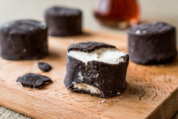Cotton Candy with chocolate and tea / Cikolatali Pismaniye.