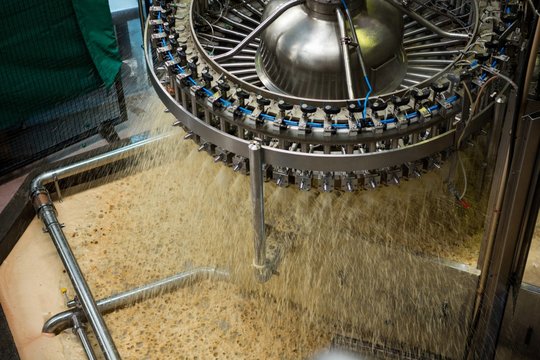 Processing machine in juice factory