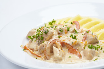 mashed potato with meat