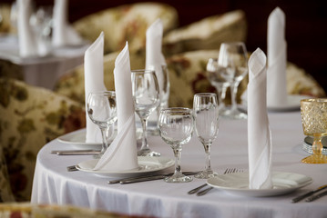 Decorated wedding banquet hall in classic style