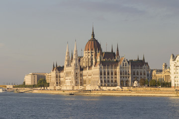 Obraz premium Hungarian Parliament Building in Budapest, Hungary