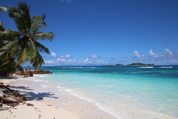 Plakat Beach Grand Anse, Anse Kerlan, Praslin Island, Seychelles, Indian Ocean, Africa / The beautiful white sandy beach is bordered by large red granite rocks.
