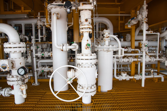 Manual operate ball valve at offshore oil and gas central processing platform, manual valve