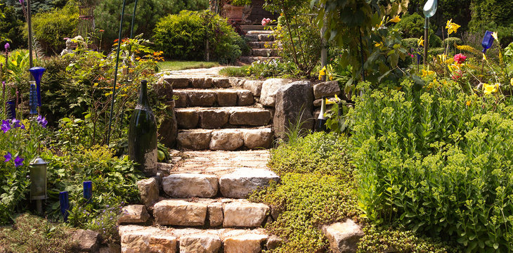 Idyllische Gartenanlage