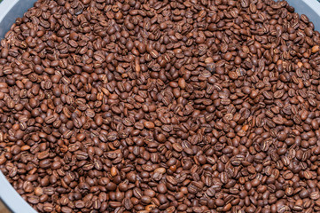 Roasted coffee beans