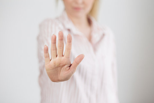 stop!