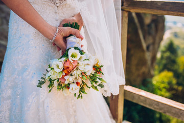 bouquet in bride's hands