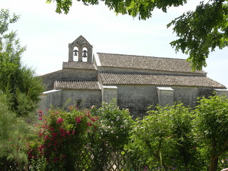 Fototapeta na wymiar Provence Church, France