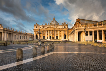 Fototapeta na wymiar Saint Peter Square and Saint Peter Basilica in the Morning, Rome, Italy
