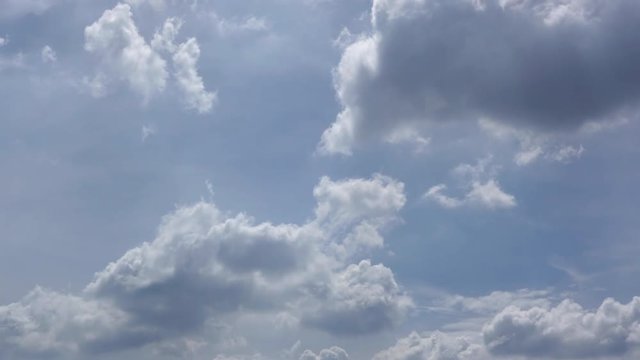 Cloud moving timelapse