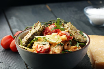 Whole Wheat Pasta Salad with Fresh Arugula, Mozzarella, Roasted Red Bell Peppers and Pesto Sauce