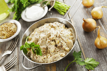 Stewed pork with mustard sauce