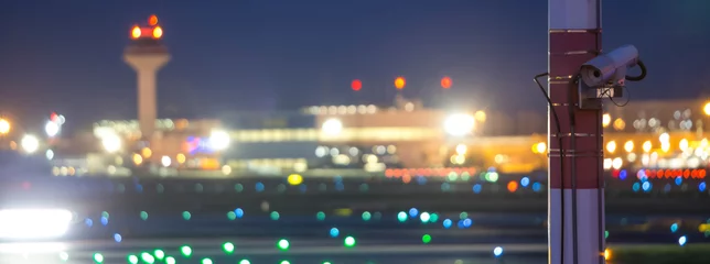 Fototapete Flughafen Flughafenüberwachungskamera in der Nacht