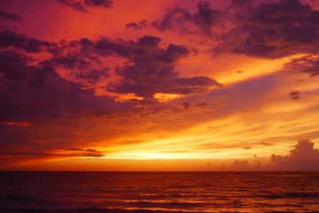 Obraz na płótnie Canvas Sonnenuntergang in der Karibik