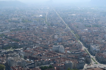 Vue sur Grenoble depuis la Bastille