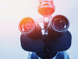 Slit lamp. Biomicroscope. Binoculars.