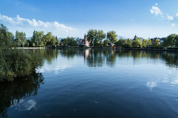 Obraz premium Landscape of Puigcerdà lake on a sunny day, Cerdanya, Catalonia, Spain