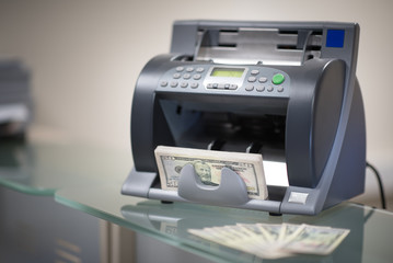 Banknote counter and USD banknotes