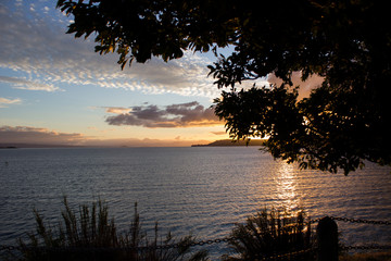 Fototapeta na wymiar Sunset on lake Taupo