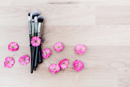 Natürliche Kosmetik, Naturkosmetik, Pinsel, Make-up