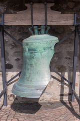 zerbrochne Glocke vom Limburger Dom (St. Georg,  Georgsdom) Limburg an der Lahn Rheinland-Pfalz