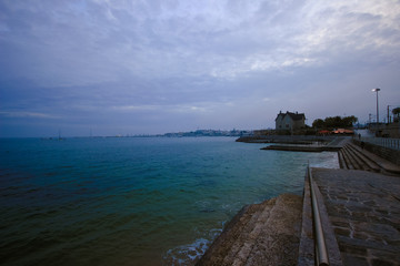 Obraz premium View over the bay of cascais with the ocean in background. Cascais Portugal