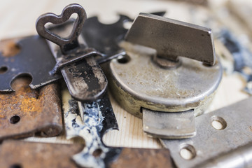 Old locks and door hinges 4