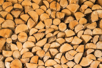 Бревна, поленница, дрова