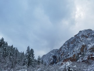 Fototapeta na wymiar Sedona snow