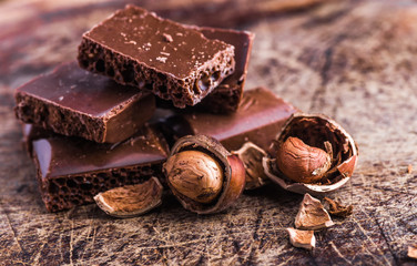 Chocolate bar/ chocolate bar pieces / nut chocolate/ chocolate background