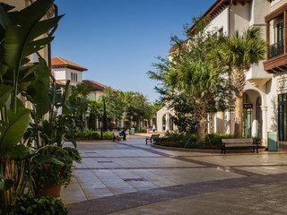 Shopping Mall Early Morning Walk