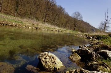 Ufer Flu&szlig; Brenz