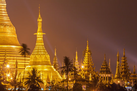 Naypyidaw Bilder Durchsuchen 4,036 Archivfotos, und