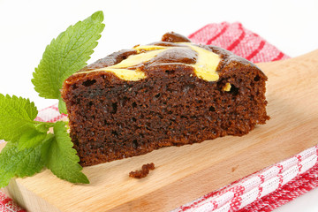 Chocolate gingerbread cake